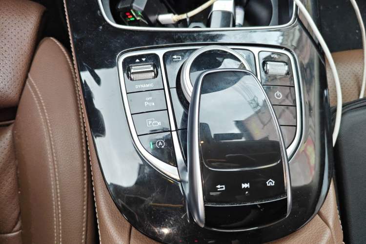 Used Mercedes-Benz E-Class 2016 E 200 L Sport Edition Gear Lever