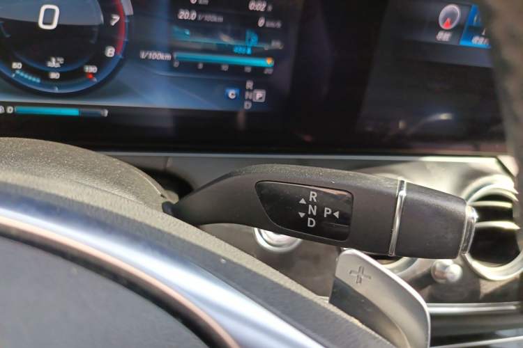 Used Mercedes-Benz E-Class 2016 E 300 L Sport Luxury Model Gear Lever