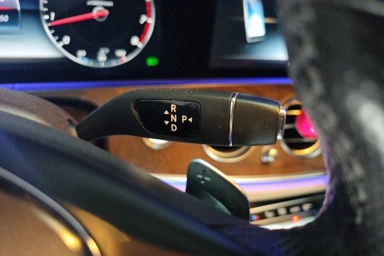 Used Mercedes-Benz E-Class 2016 E 300 L Luxury Model Gear Lever