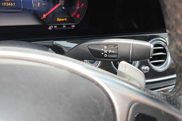 Used Mercedes-Benz E-Class 2016 E 200 L Sport Edition Gear Lever