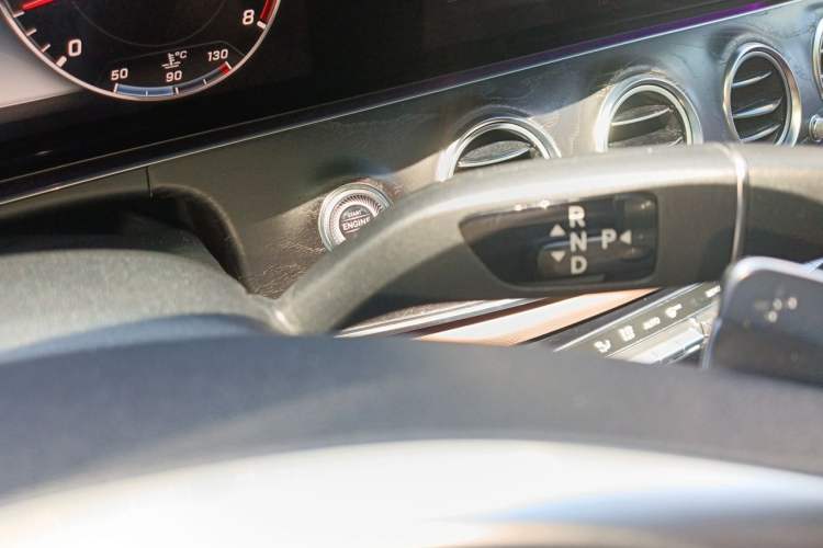 Used Mercedes-Benz E-Class 2016 E 200 L Sport Edition Gear Lever