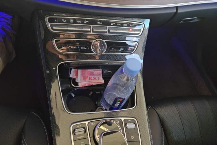 Used Mercedes-Benz E-Class 2016 E 300 L Stylish Model Gear Lever