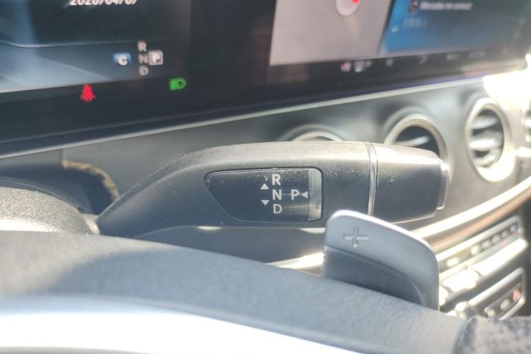 Used Mercedes-Benz E-Class 2016 E 200 L Sport Edition Gear Lever