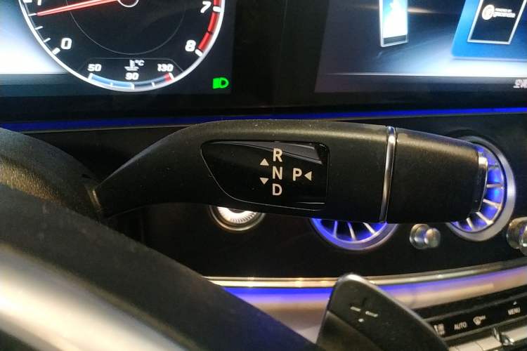 Used Mercedes-Benz E-Class 2016 E 300 L Sport Luxury Model Gear Lever