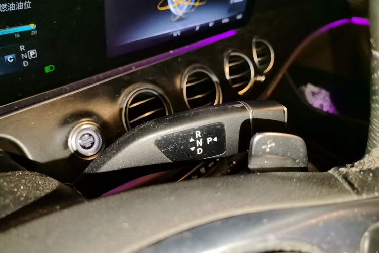 Used Mercedes-Benz E-Class 2016 E 200 L Gear Lever