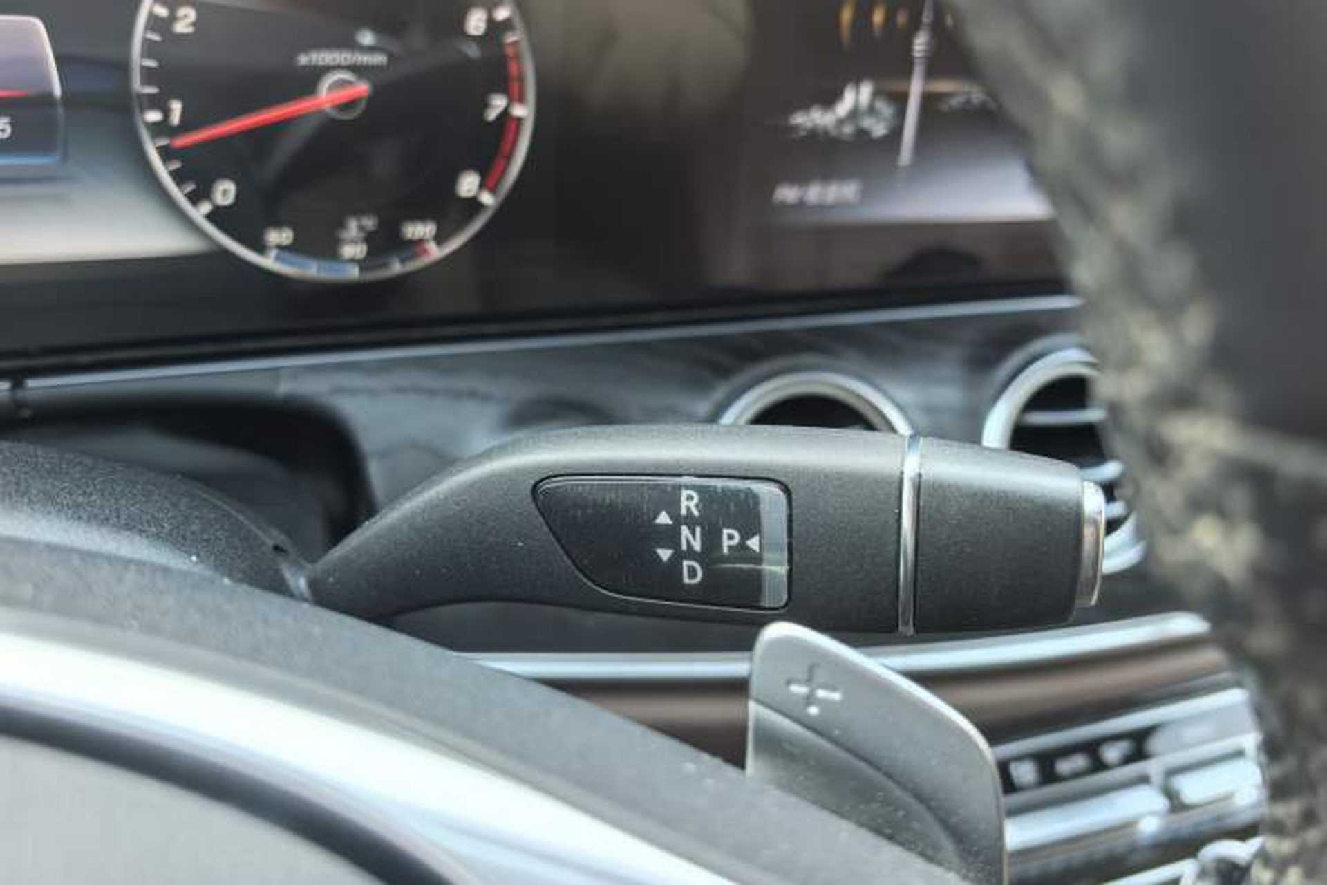 Used Mercedes-Benz E-Class 2016 E 300 L Sporty and Stylish Model Gear Lever