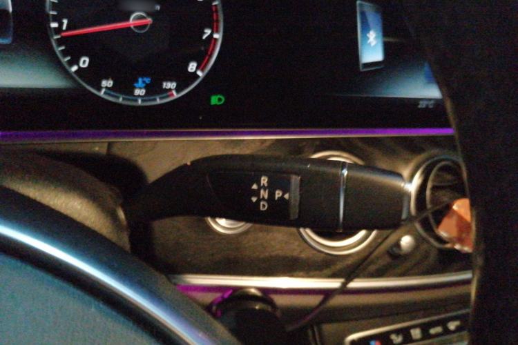 Used Mercedes-Benz E-Class 2016 E 200 L Sport Edition Gear Lever