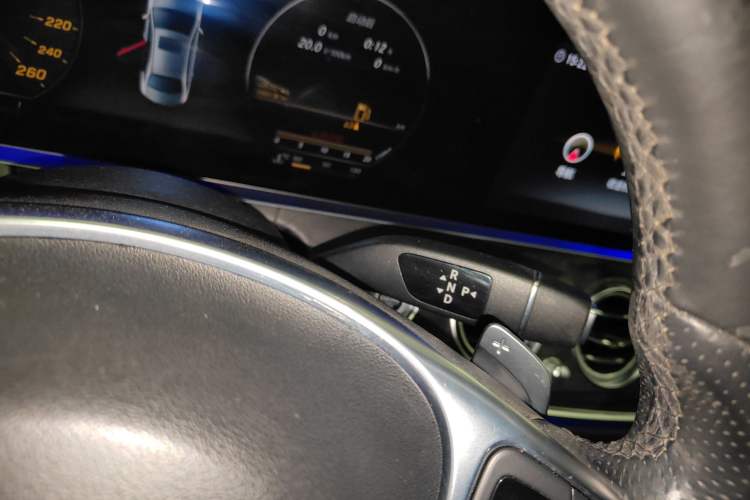 Used Mercedes-Benz E-Class 2016 E 200 L Sport Edition Gear Lever