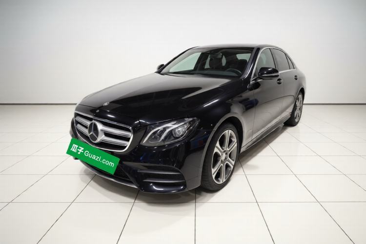 Używany Mercedes-Benz E-Class 2016 E 300 L Sport Luxury Model Guazi used car, China used car export, Used car for sale, Used cars, Cheapest cars for sale