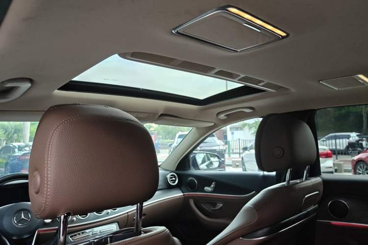 Used Mercedes-Benz E-Class 2016 E 200 L Sport Edition Headliner
