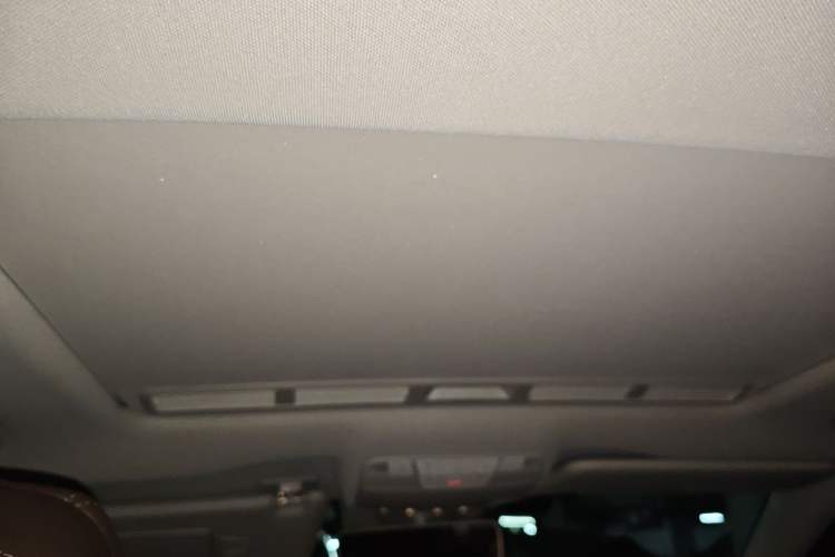 Used Mercedes-Benz E-Class 2016 E 300 L Stylish Model Headliner
