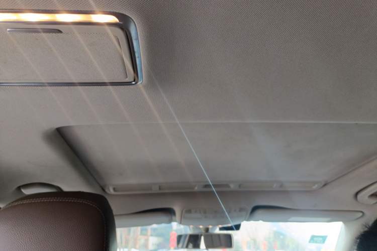 Used Mercedes-Benz E-Class 2016 E 200 L Headliner