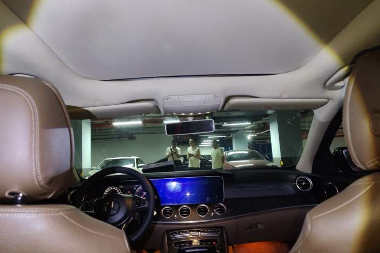 Used Mercedes-Benz E-Class 2016 E 200 L Sport Edition Headliner