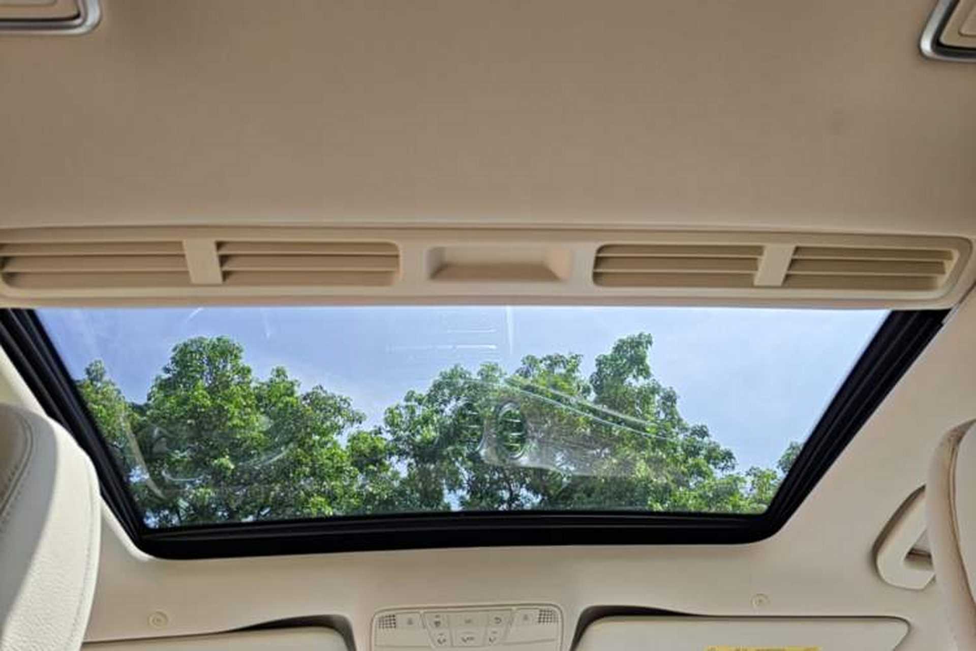 Used Mercedes-Benz E-Class 2016 E 300 L Stylish Model Headliner