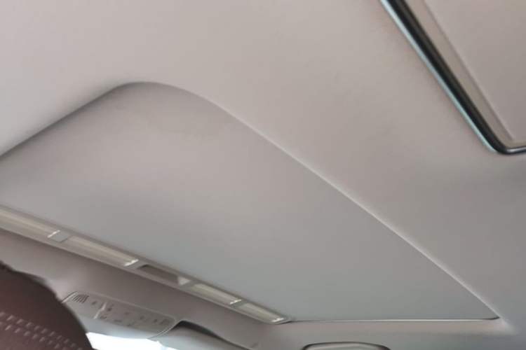 Used Mercedes-Benz E-Class 2016 E 200 L Sport Edition Headliner