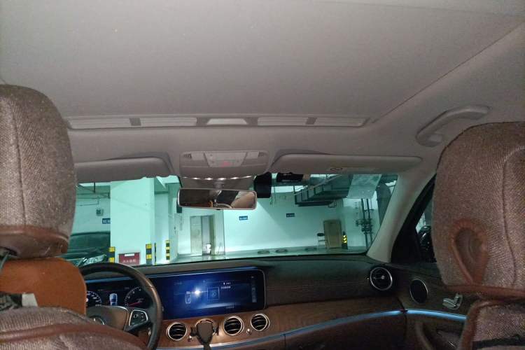 Used Mercedes-Benz E-Class 2016 E 200 L Headliner