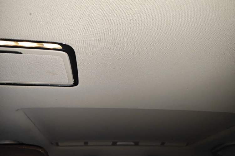 Used Mercedes-Benz E-Class 2016 E 200 L Sport Edition Headliner