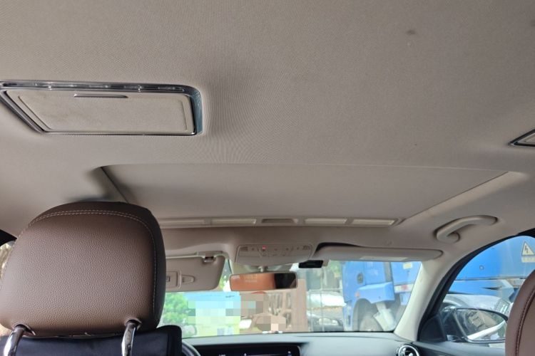 Used Mercedes-Benz E-Class 2016 E 200 L Sport Edition Headliner