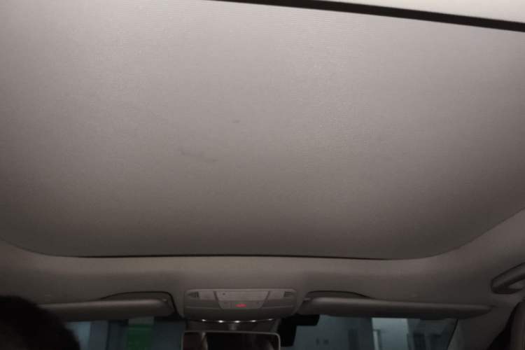 Used Mercedes-Benz E-Class 2016 E 200 L Headliner