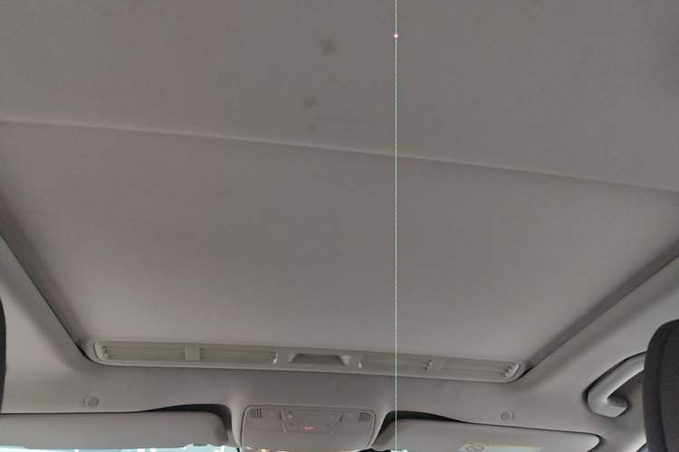 Used Mercedes-Benz E-Class 2016 E 200 L Headliner