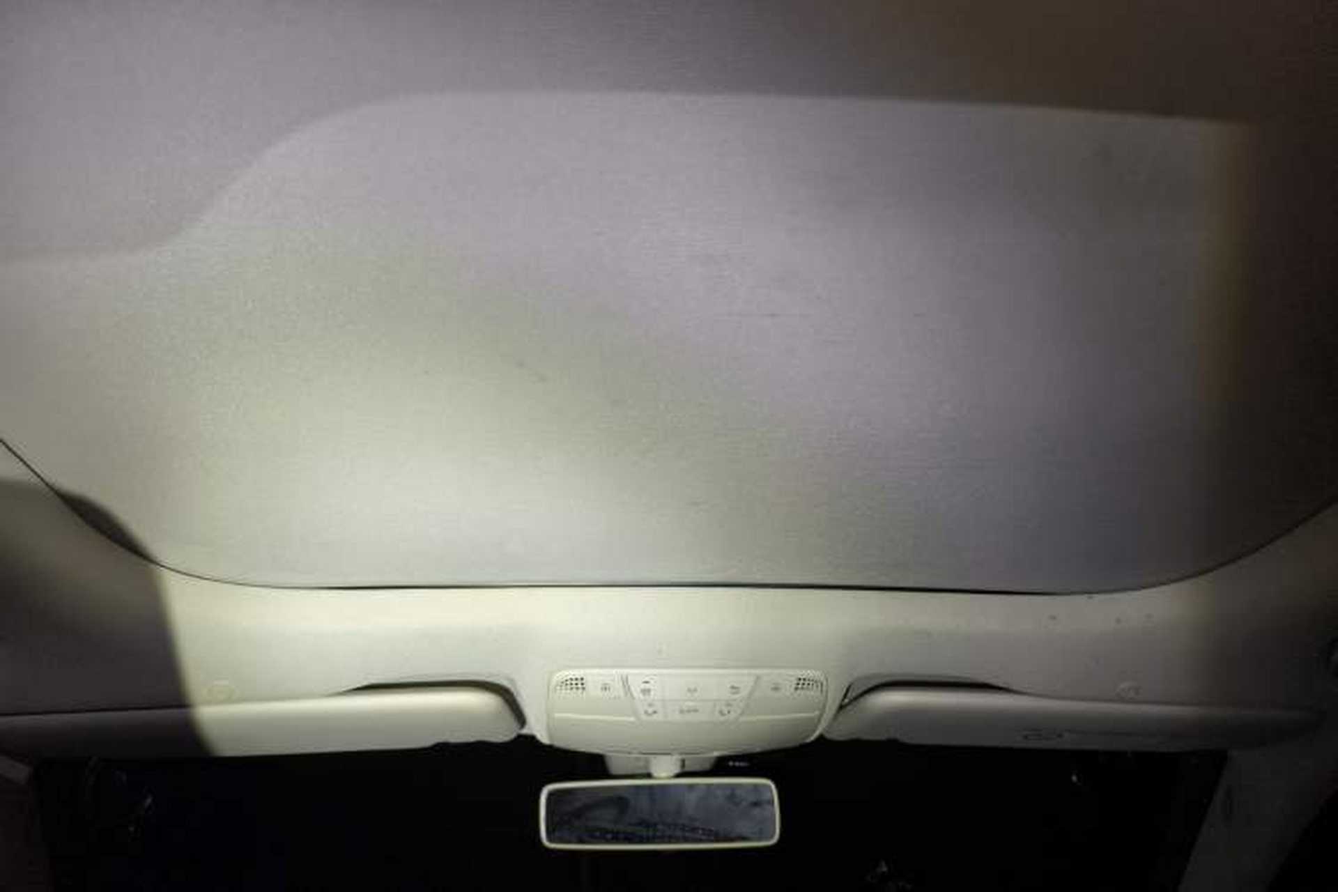 Used Mercedes-Benz E-Class 2016 E 200 L Headliner