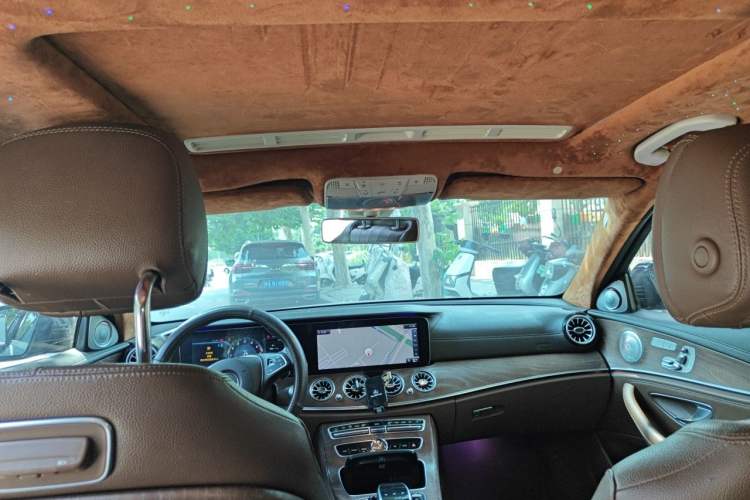 Used Mercedes-Benz E-Class 2016 E 300 L Stylish Model Headliner