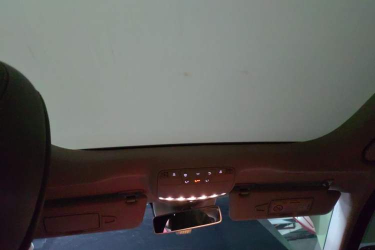 Used Mercedes-Benz E-Class 2016 E 300 L Sport Luxury Model Headliner