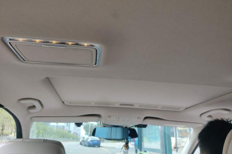 Used Mercedes-Benz E-Class 2016 E 200 L Sport Edition Headliner