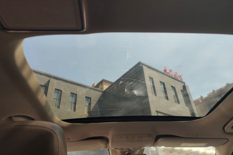 Used Mercedes-Benz E-Class 2016 E 200 L Sport Edition Headliner