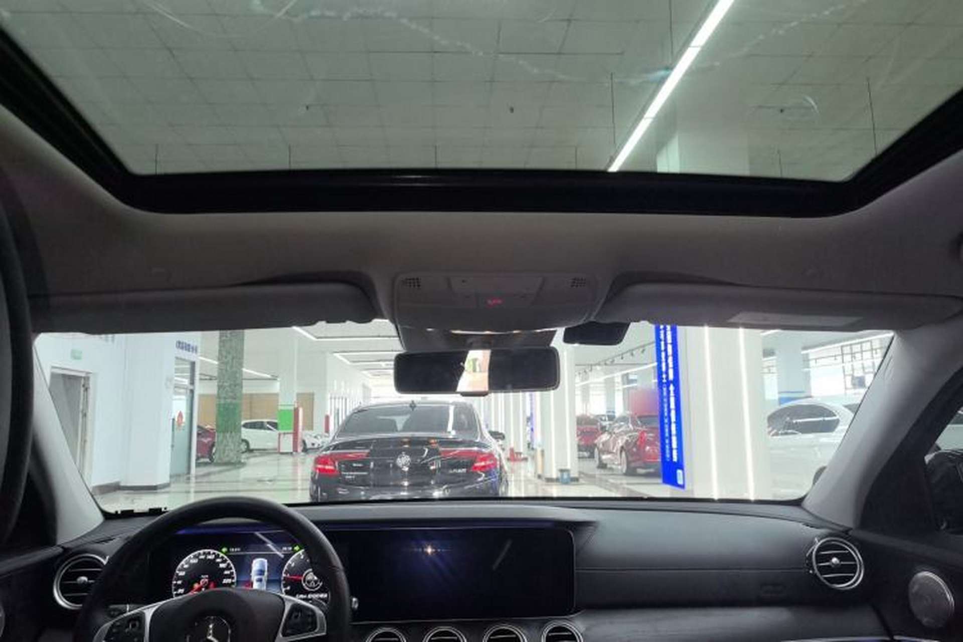 Used Mercedes-Benz E-Class 2016 E 300 L Sporty and Stylish Model Headliner