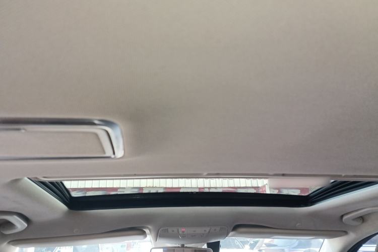 Used Mercedes-Benz E-Class 2016 E 200 L Sport Edition Headliner