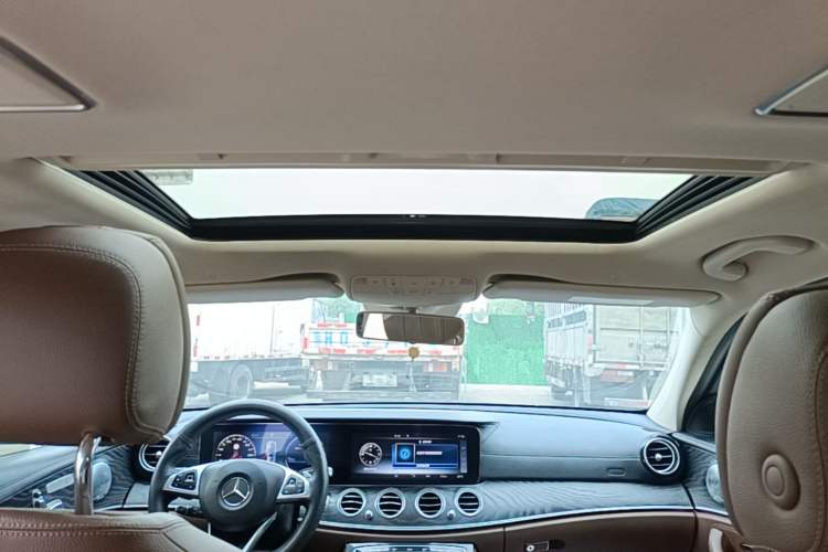 Used Mercedes-Benz E-Class 2016 E 200 L Headliner