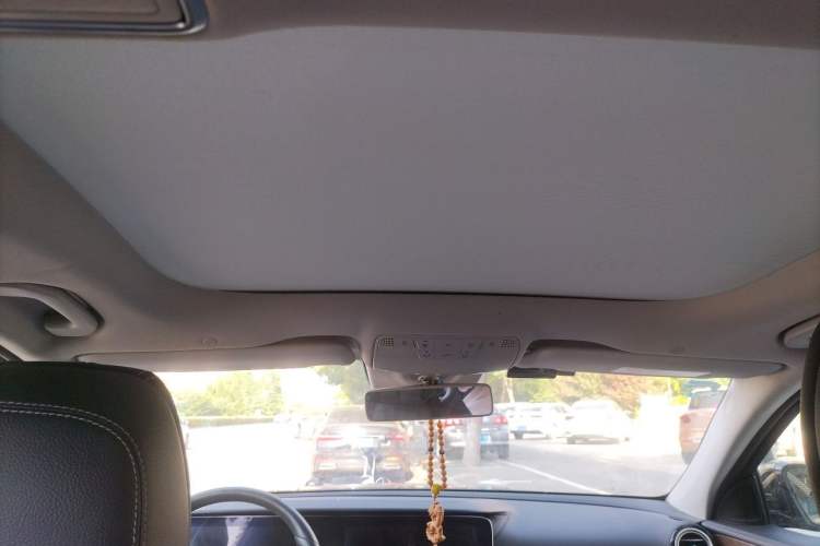 Used Mercedes-Benz E-Class 2016 E 200 L Headliner