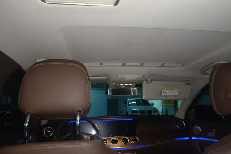 Used Mercedes-Benz E-Class 2016 E 200 L Headliner