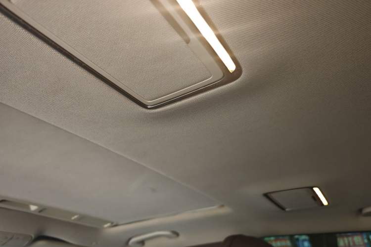 Used Mercedes-Benz E-Class 2016 E 300 L Stylish Model Headliner