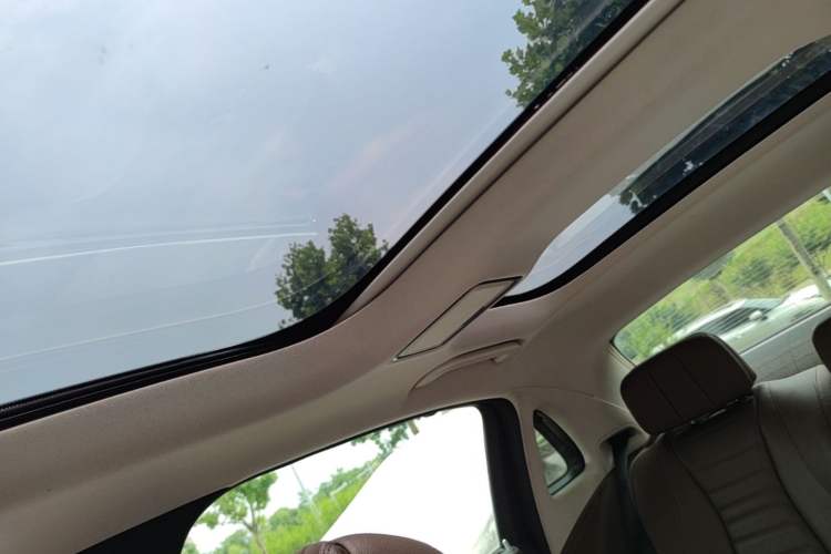 Used Mercedes-Benz E-Class 2016 E 300 L Sport Luxury Model Headliner