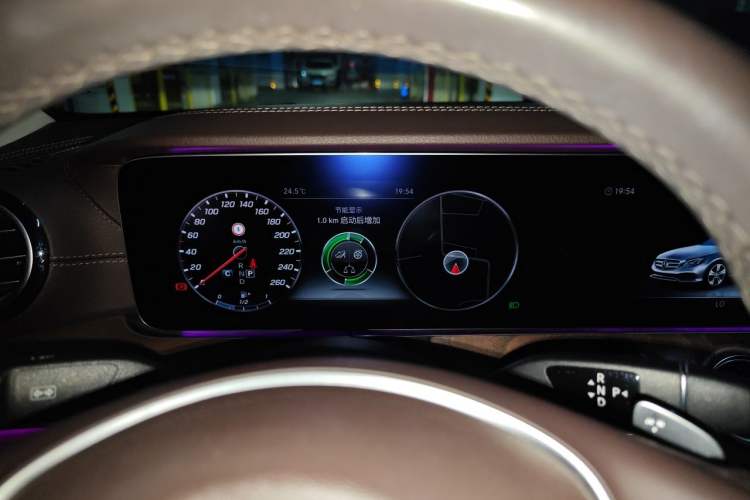 Used Mercedes-Benz E-Class 2016 E 300 L Stylish Model Instrument Cluster