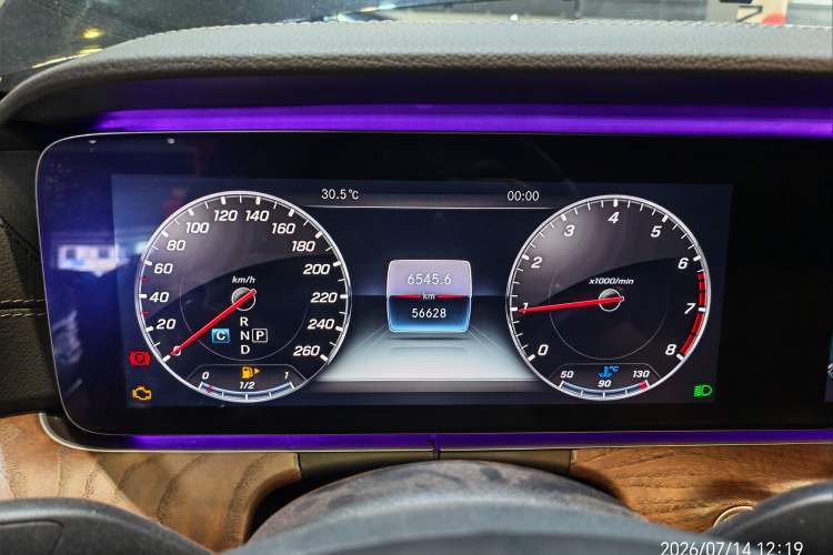 Used Mercedes-Benz E-Class 2016 E 200 L Instrument Cluster