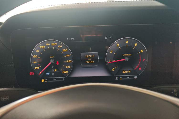 Used Mercedes-Benz E-Class 2016 E 300 L Stylish Model Instrument Cluster