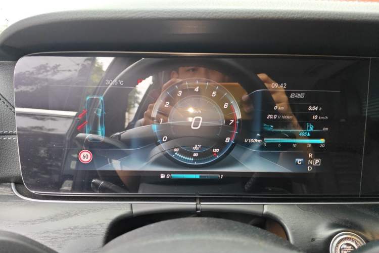 Used Mercedes-Benz E-Class 2016 E 200 L Sport Edition Instrument Cluster