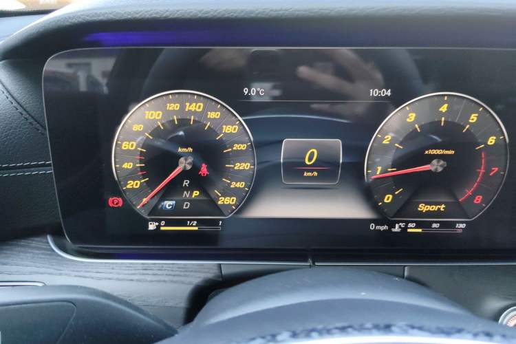 Used Mercedes-Benz E-Class 2016 E 300 L Sporty and Stylish Model Instrument Cluster