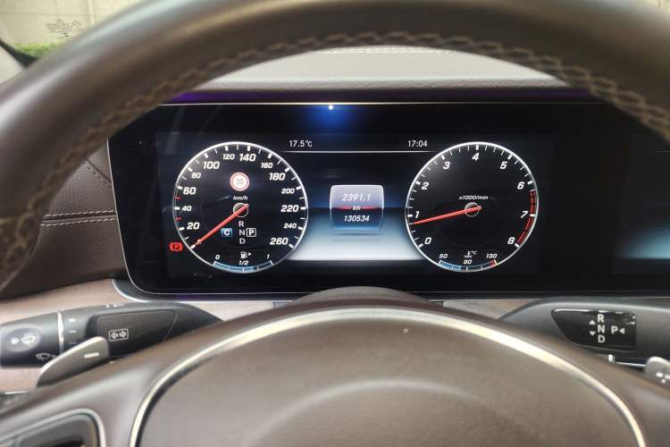Used Mercedes-Benz E-Class 2016 E 200 L Instrument Cluster