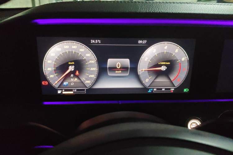 Used Mercedes-Benz E-Class 2016 E 300 L Stylish Model Instrument Cluster