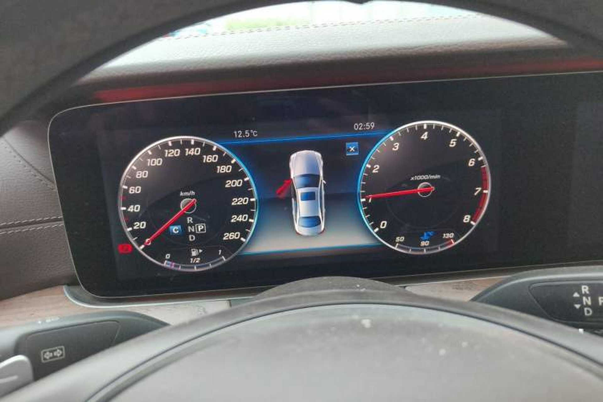 Used Mercedes-Benz E-Class 2016 E 200 L Instrument Cluster