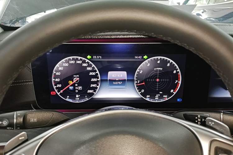 Used Mercedes-Benz E-Class 2016 E 200 L Sport Edition Instrument Cluster