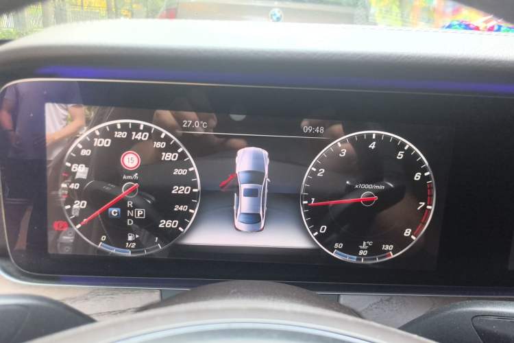 Used Mercedes-Benz E-Class 2016 E 200 L Instrument Cluster