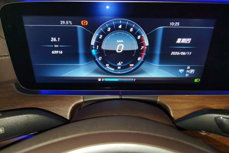Used Mercedes-Benz E-Class 2016 E 200 L Instrument Cluster