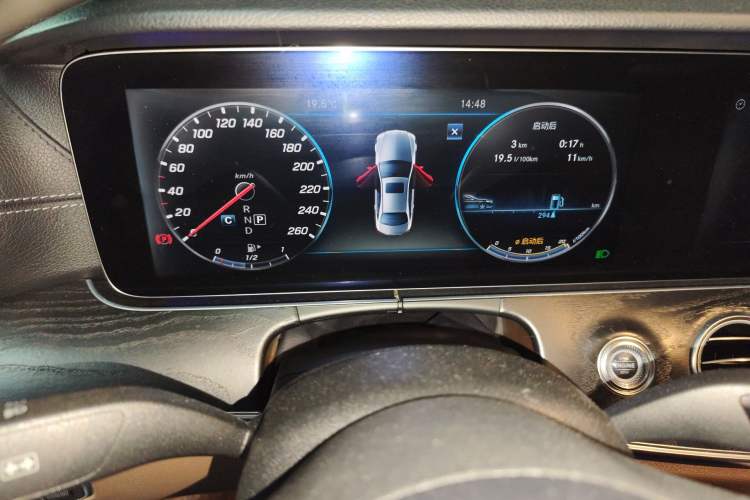 Used Mercedes-Benz E-Class 2016 E 200 L Sport Edition Instrument Cluster