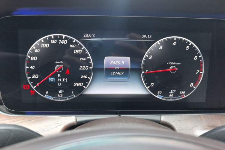 Used Mercedes-Benz E-Class 2016 E 300 L Luxury Model Instrument Cluster