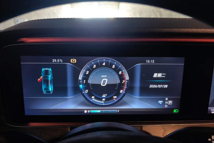 Used Mercedes-Benz E-Class 2016 E 200 L Instrument Cluster